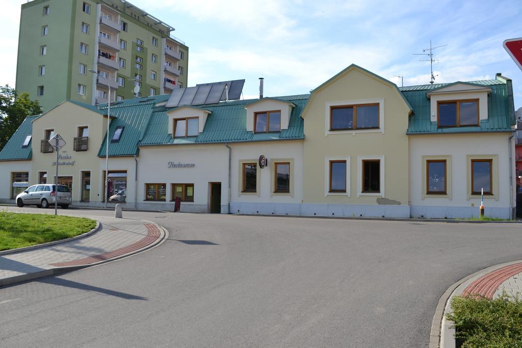 Penzion U Zamecke Zahrady Lipník nad Bečou Buitenkant foto